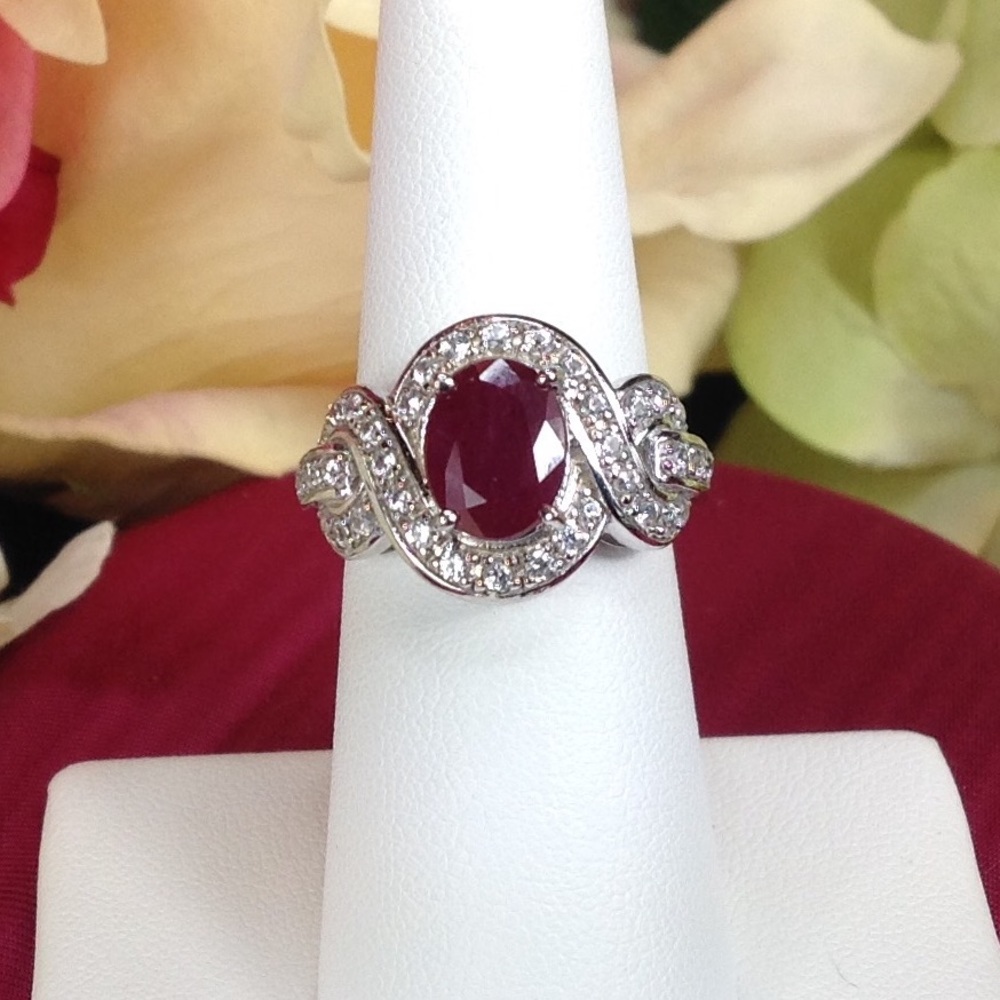 Genuine Mahaleo Ruby & Zircon Ring - image 7